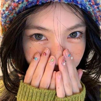 你像上帝一样吻我